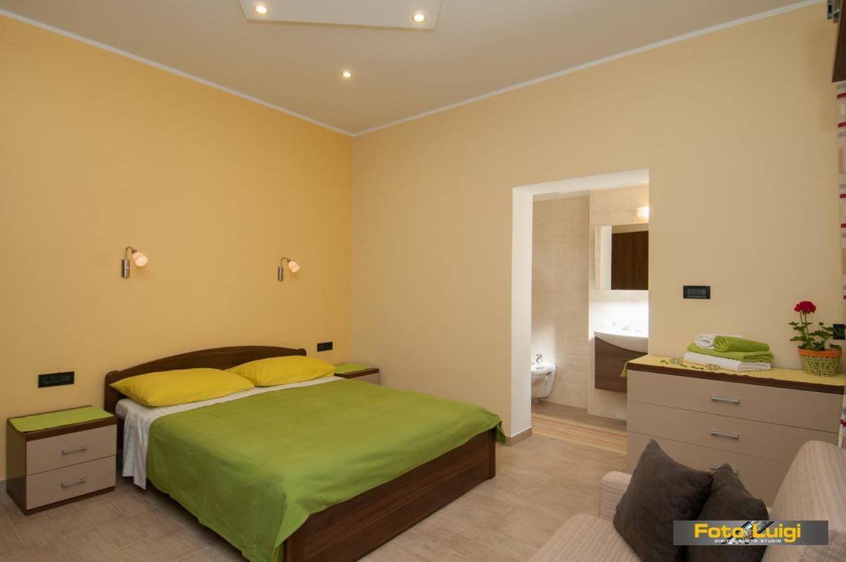 Apartments Komel I Опатія Екстер'єр фото