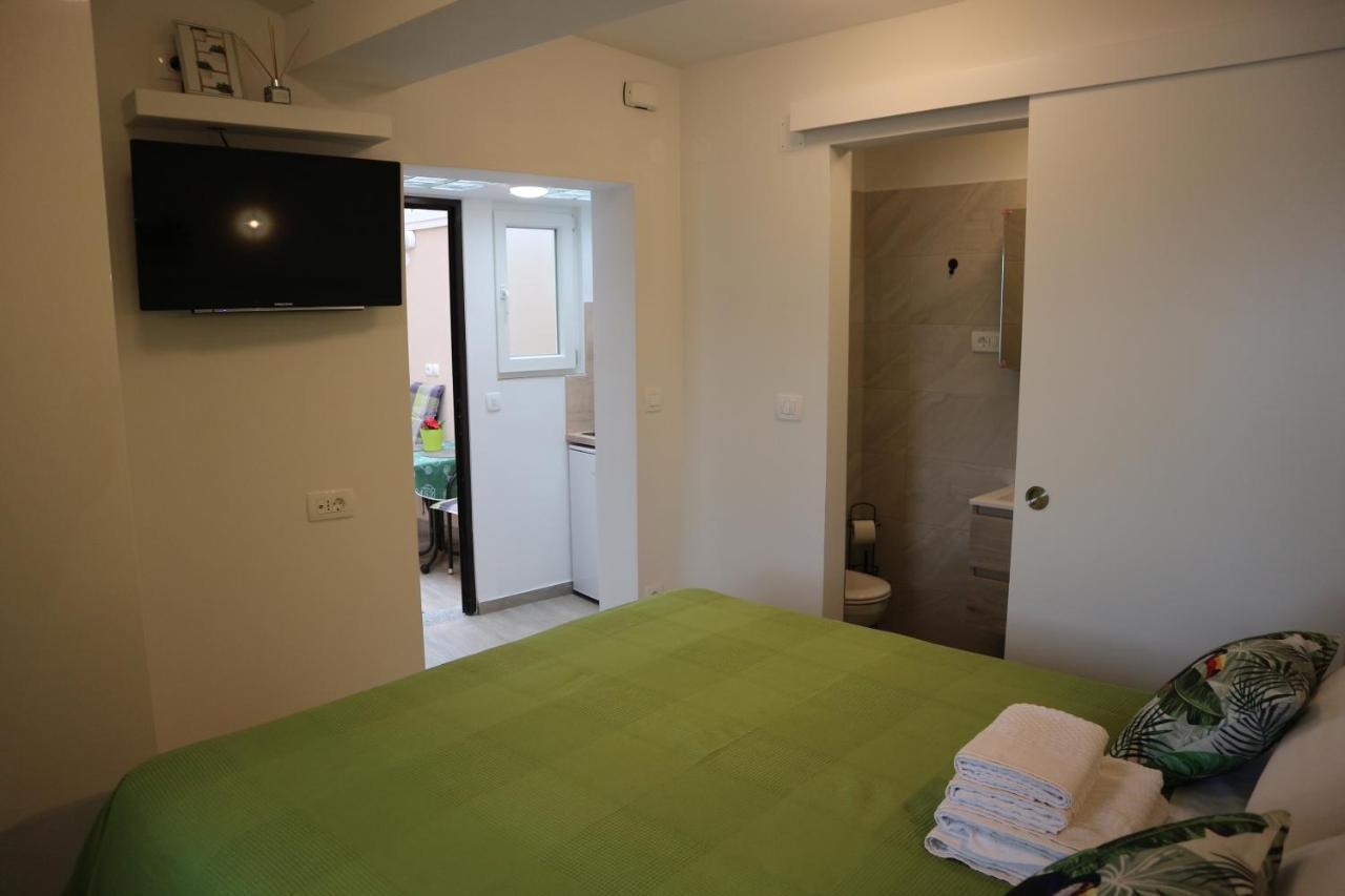 Apartments Komel I Опатія Екстер'єр фото